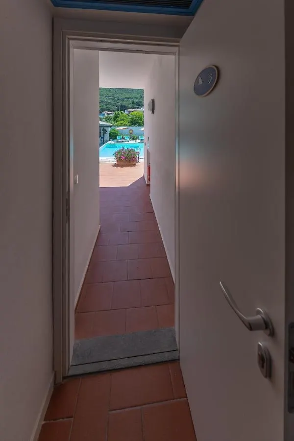 Elba Island Resort Pool & Tennis Nisporto Olaszország